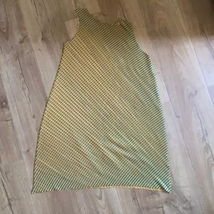Yellow and green one size pleats pleats dress